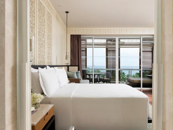 InterContinental Hua Hin Resort, an IHG Hotel : photo 2 de la chambre chambre king classique avec vue sur l'océan.