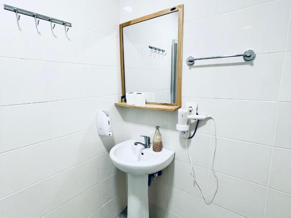 Puffin Boutique - Istanbul : photo 5 de la chambre chambre double classique avec balcon