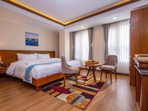 Darbar Heritage Inn : photo 1 de la chambre chambre lit king-size deluxe