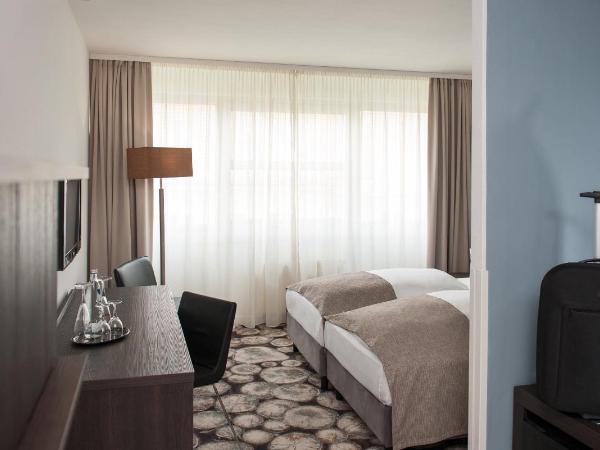 Victor's Residenz-Hotel Berlin Tegel : photo 2 de la chambre chambre double confort