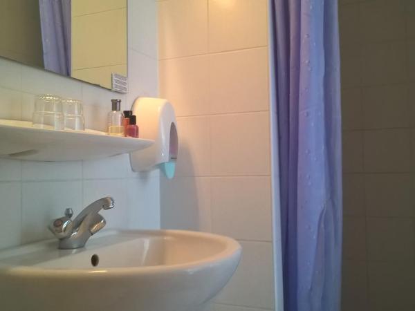 Hôtel Compostelle : photo 4 de la chambre chambre double standard