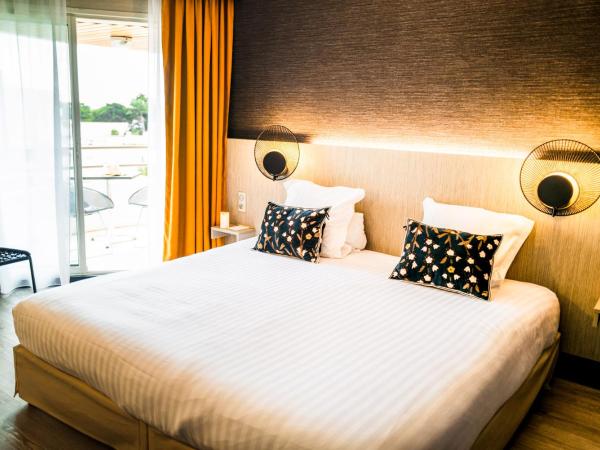 Hôtel Valdys Thalasso & Spa - les Pins : photo 6 de la chambre chambre supérieure avec balcon