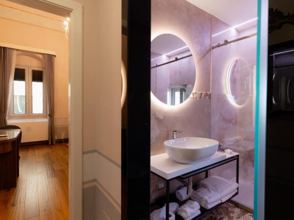 Lo Stemma Luxury Boutique Hotel : photo 4 de la chambre chambre lit king-size standard