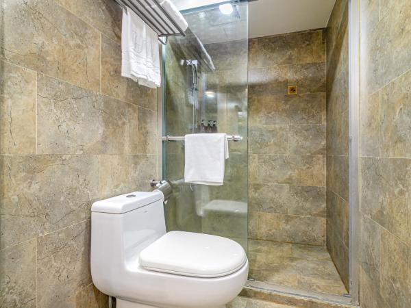 Guangzhou The Royal Garden Hotel : photo 7 de la chambre duplex suite twin beds