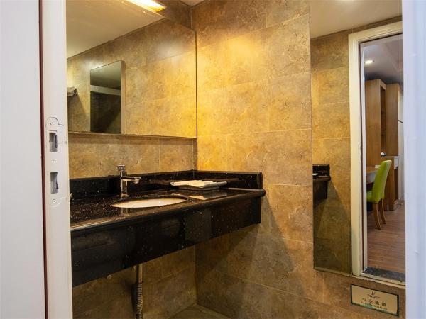 Guangzhou The Royal Garden Hotel : photo 7 de la chambre duplex garden view suite twin beds