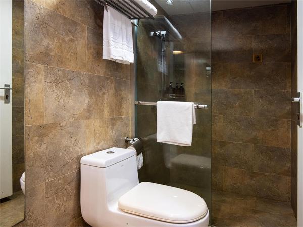 Guangzhou The Royal Garden Hotel : photo 9 de la chambre duplex garden view suite twin beds