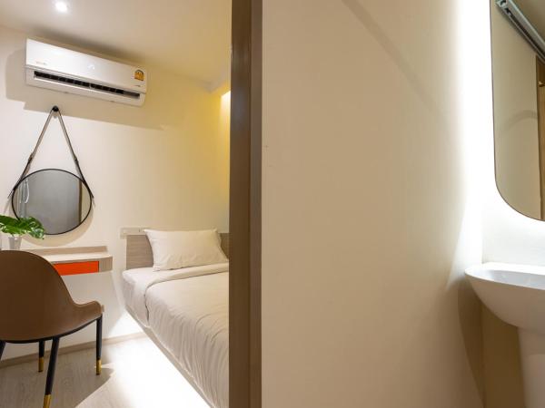 L MINITEL at Night Bazaar Chiangmai : photo 3 de la chambre chambre simple Économique