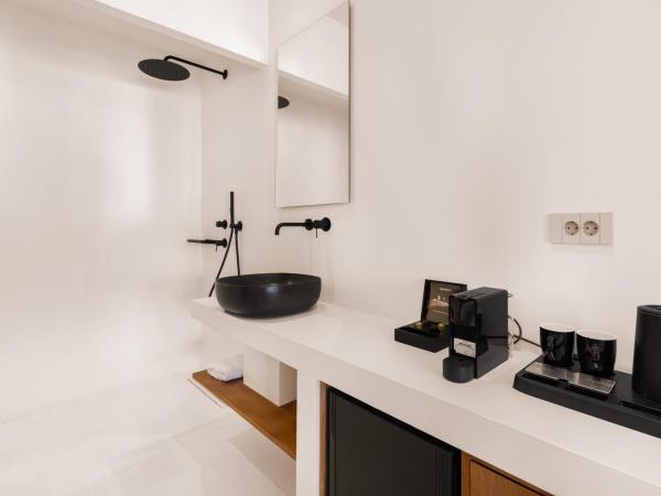 Akre Hotel : photo 6 de la chambre suite lit queen-size