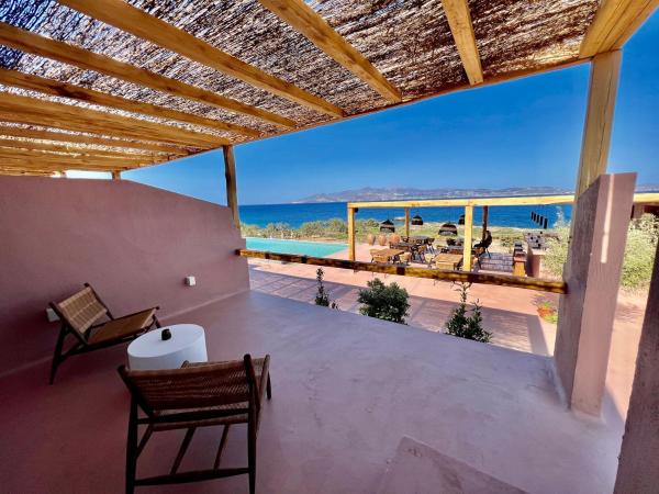 Akre Hotel : photo 3 de la chambre suite - vue sur piscine