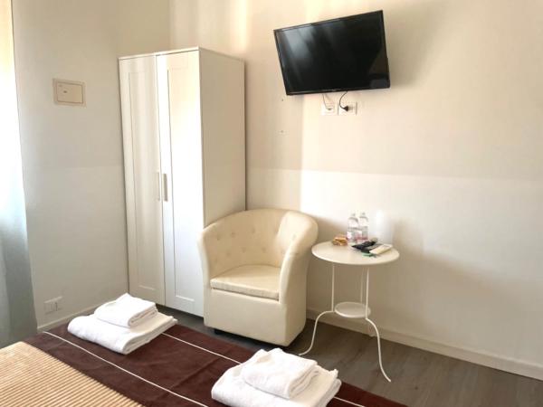 Confortini Rooms SUNDAY : photo 7 de la chambre chambre double
