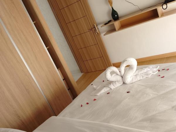 Maarif Elite Suites : photo 8 de la chambre appartement avec balcon