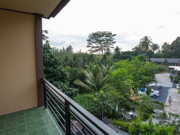 Khaolak Suthawan Resort - SHA Plus : photo 5 de la chambre chambre double deluxe avec balcon