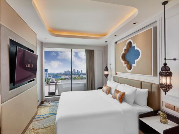 Valia Hotel Bangkok : photo 2 de la chambre suite valia avec accès au salon club