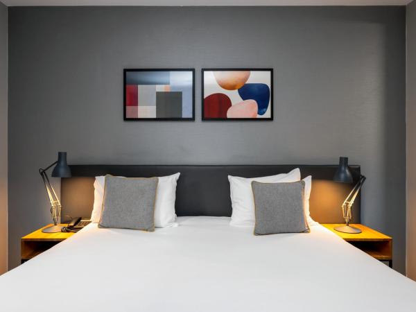 Staycity Aparthotels Marseille Centre Vieux Port : photo 4 de la chambre studio accessible aux personnes à mobilité réduite (2 adultes)