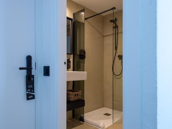 Hostal Boutique Es Menut : photo 8 de la chambre chambre double standard