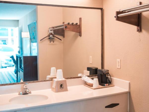 Super 8 by Wyndham Columbia/Ft. Jackson SC : photo 2 de la chambre chambre double avec 2 lits doubles - fumeurs