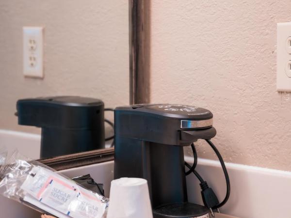 Super 8 by Wyndham Columbia/Ft. Jackson SC : photo 4 de la chambre chambre double avec 2 lits doubles - non-fumeurs