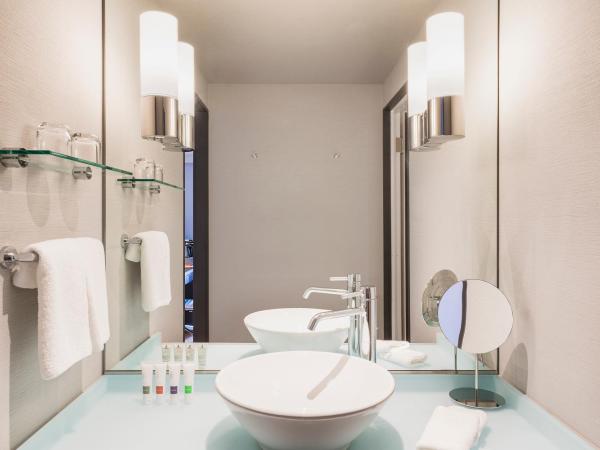 Swissotel Nankai Osaka : photo 5 de la chambre suite junior lit king-size