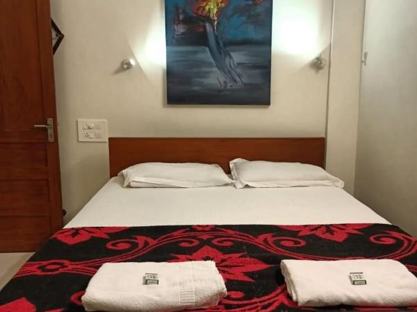 Aambal Residency : photo 1 de la chambre chambre lit queen-size