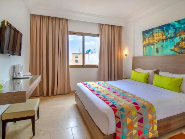 El Oumara Hotel : photo 4 de la chambre chambre double avec salle de bains privative