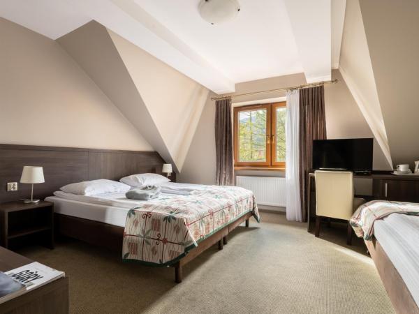 Dom Wczasowy Grań : photo 4 de la chambre chambre triple standard