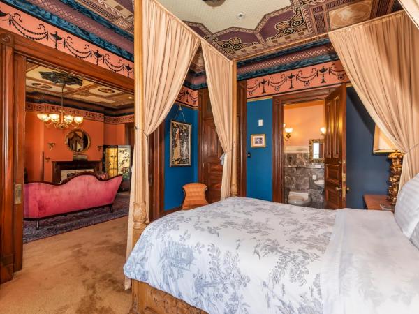 Chateau Tivoli Bed and Breakfast : photo 3 de la chambre chambre lit queen-size deluxe