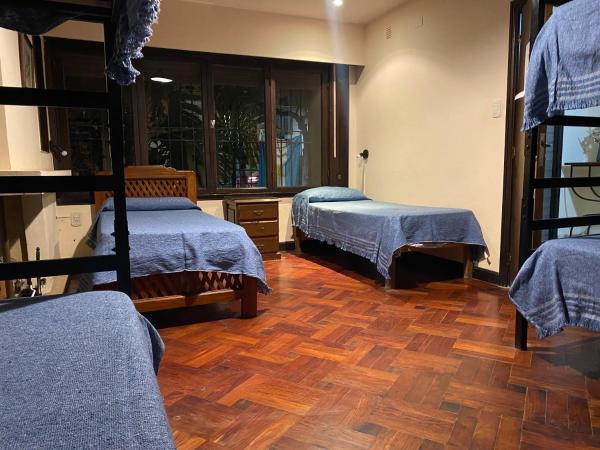 COYA HOSTEL : photo 6 de la chambre lit dans dortoir 6 lits