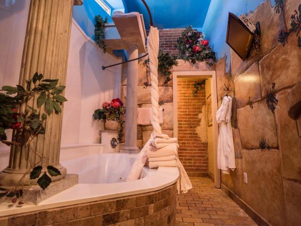 The Anniversary Inn - Fifth South : photo 2 de la chambre chambre lit queen-size