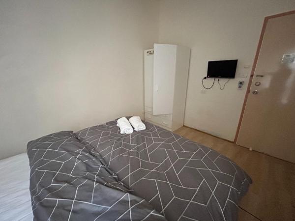 Studio 26 - Wright Lodge : photo 3 de la chambre chambre double Économique