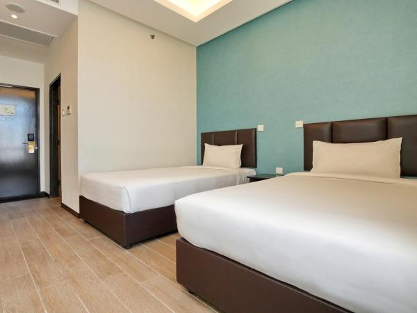 Cititel Express Ipoh : photo 2 de la chambre chambre lits jumeaux supérieure