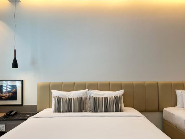 Theatre Residence : photo 2 de la chambre nitarn family room