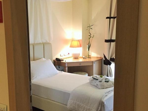 Erbavoglio Hotel : photo 5 de la chambre chambre simple avec balcon