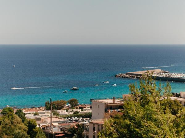 Daustria Suites : photo 5 de la chambre chambre double deluxe - vue sur mer