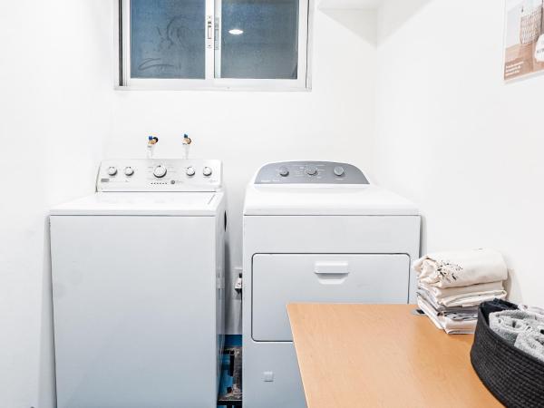 Hostel Mixed Room : photo 1 de la chambre lit superposé dans dortoir mixte