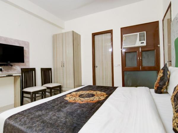 Hotel HSP Suites At Delhi Airport : photo 4 de la chambre chambre lit king-size supérieure