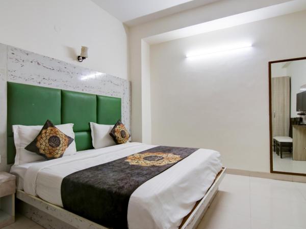 Hotel HSP Suites At Delhi Airport : photo 2 de la chambre chambre lit king-size supérieure