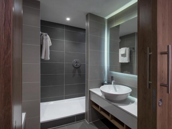 Hilton Garden Inn Manchester Emirates Old Trafford : photo 9 de la chambre chambre lit king-size
