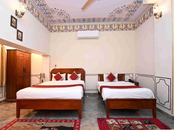 Virasat Mahal Heritage Hotel : photo 10 de la chambre chambre triple supérieure