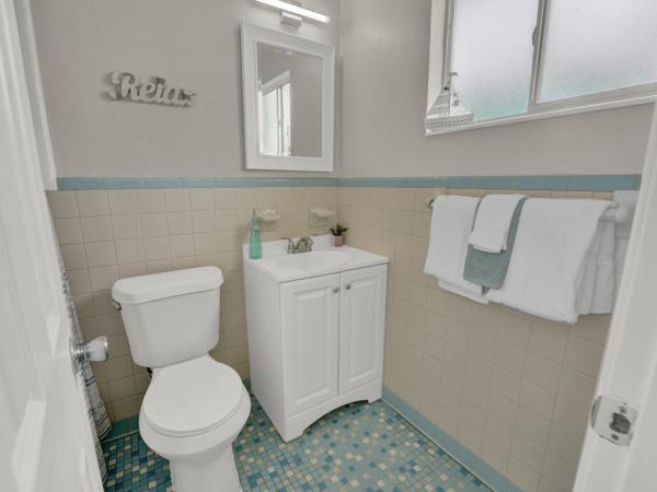 Sea Foam Suites : photo 7 de la chambre studio lit queen-size