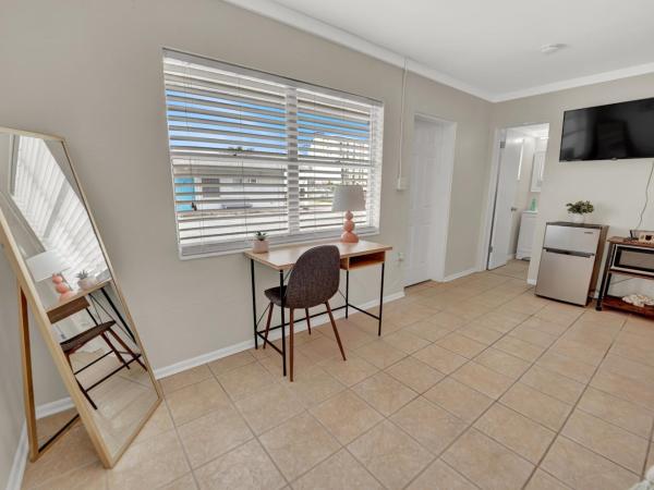 Sea Foam Suites : photo 3 de la chambre chambre double