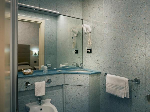 Hotel Galimberti : photo 8 de la chambre chambre double