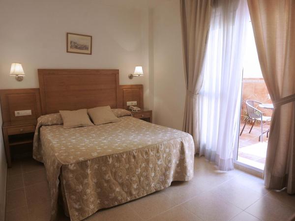 Hotel Goartín : photo 1 de la chambre chambre double ou lits jumeaux avec balcon