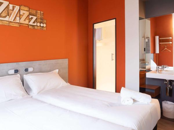 ibis budget Madrid Aeropuerto : photo 7 de la chambre chambre lits jumeaux standard