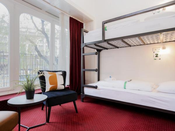 Maverick Ensuites : photo 1 de la chambre lit dans dortoir mixte de 4 lits