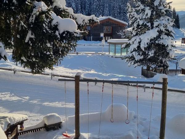 Pension Hof zur Stilli : photo 7 de la chambre chambre double deluxe (2 adultes + 1 enfant)