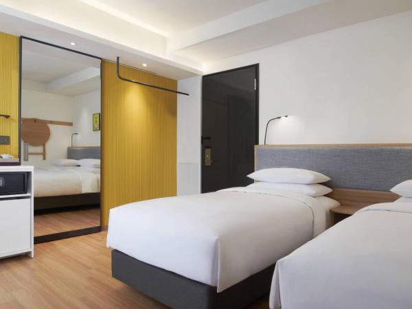 Moxy Seoul Insadong : photo 4 de la chambre chambre lits jumeaux standard