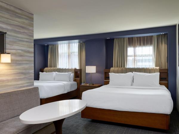 Residence Inn Arlington Capital View : photo 1 de la chambre studio with two king beds - hearing accessible