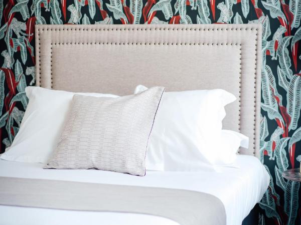 La villa 10 HÔTEL SPA : photo 7 de la chambre chambre double supérieure - annexe 