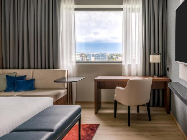 Geneva Marriott Hotel : photo 3 de la chambre chambre lit king-size premium