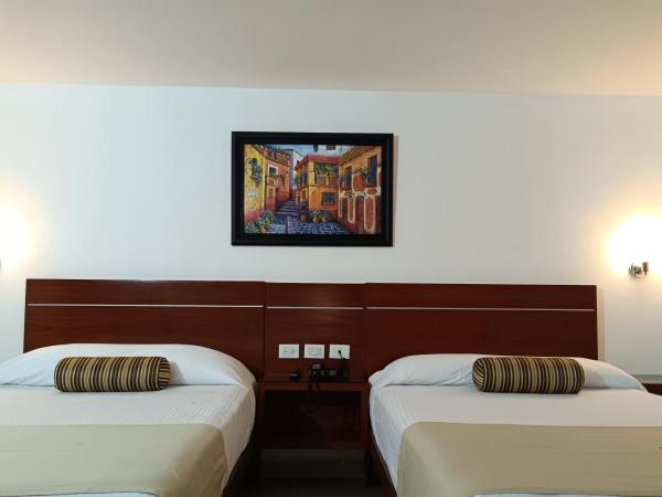Grand City Hotel Cancun : photo 4 de la chambre suite